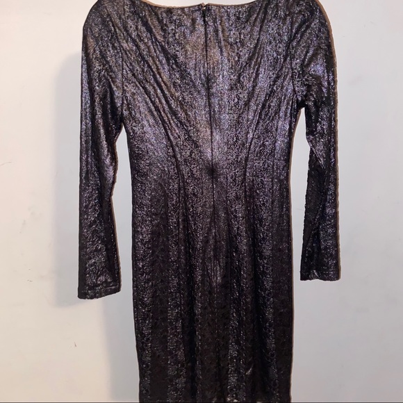 Cache Dress - Picture 2 of 6